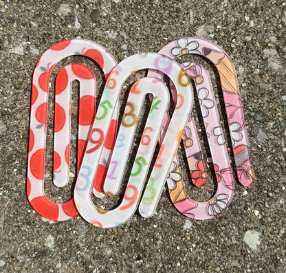 Jumbo Paper Clips 2 pc.